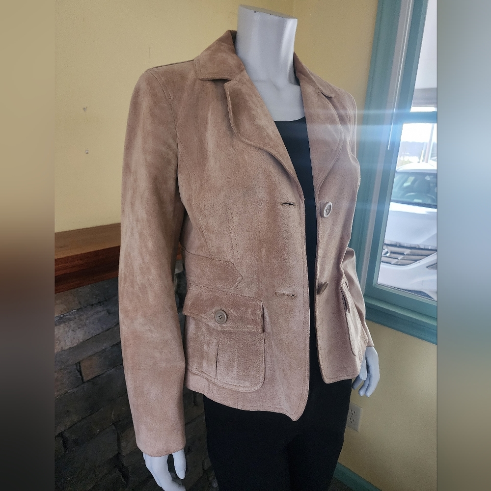 Older Loft Jacket - image 3